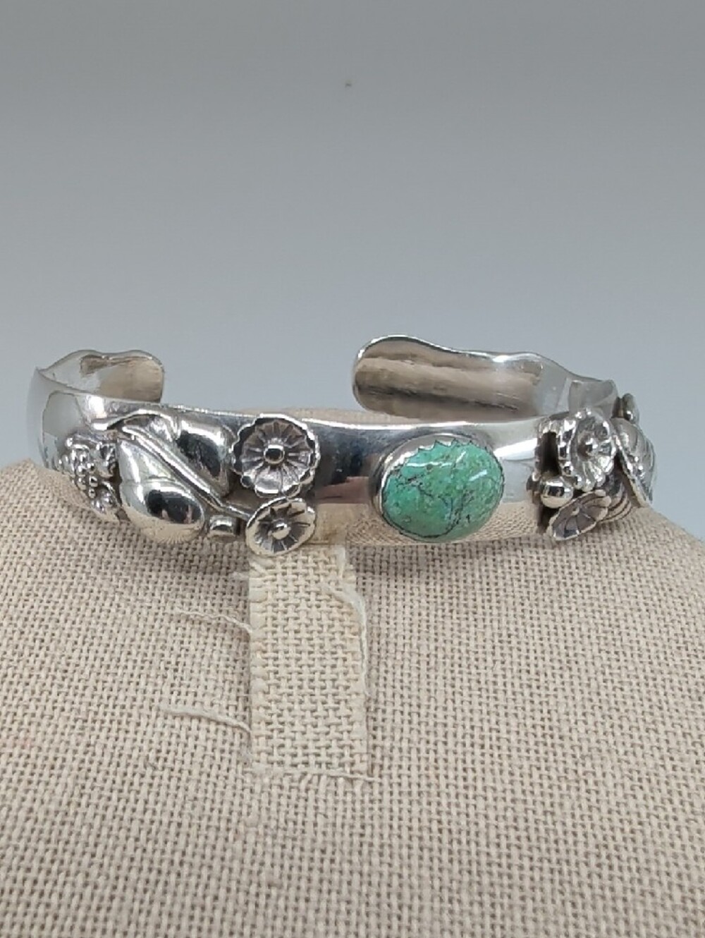 Vintage Artisan 925 Sterling Silver Turquoise Floral Cuff Bracelet Southwest - Picture 10 of 17